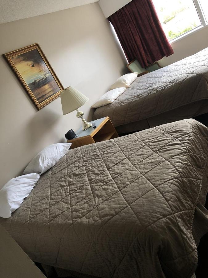 Providence Place Inn Порт-Харди Экстерьер фото